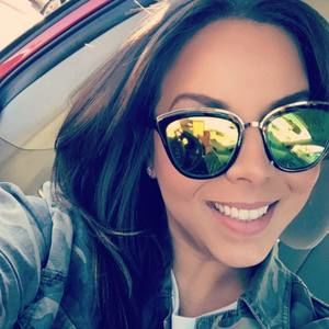 Meet your Posher, Megan